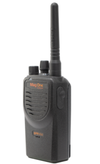 bpr40d_radio_front_right_angle1 thumbnail